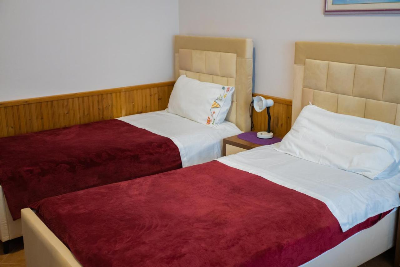 Vila Aulona Vlorë Extérieur photo
